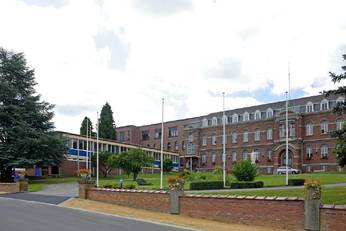 Chauffage au bois de l'hôpital de Dave